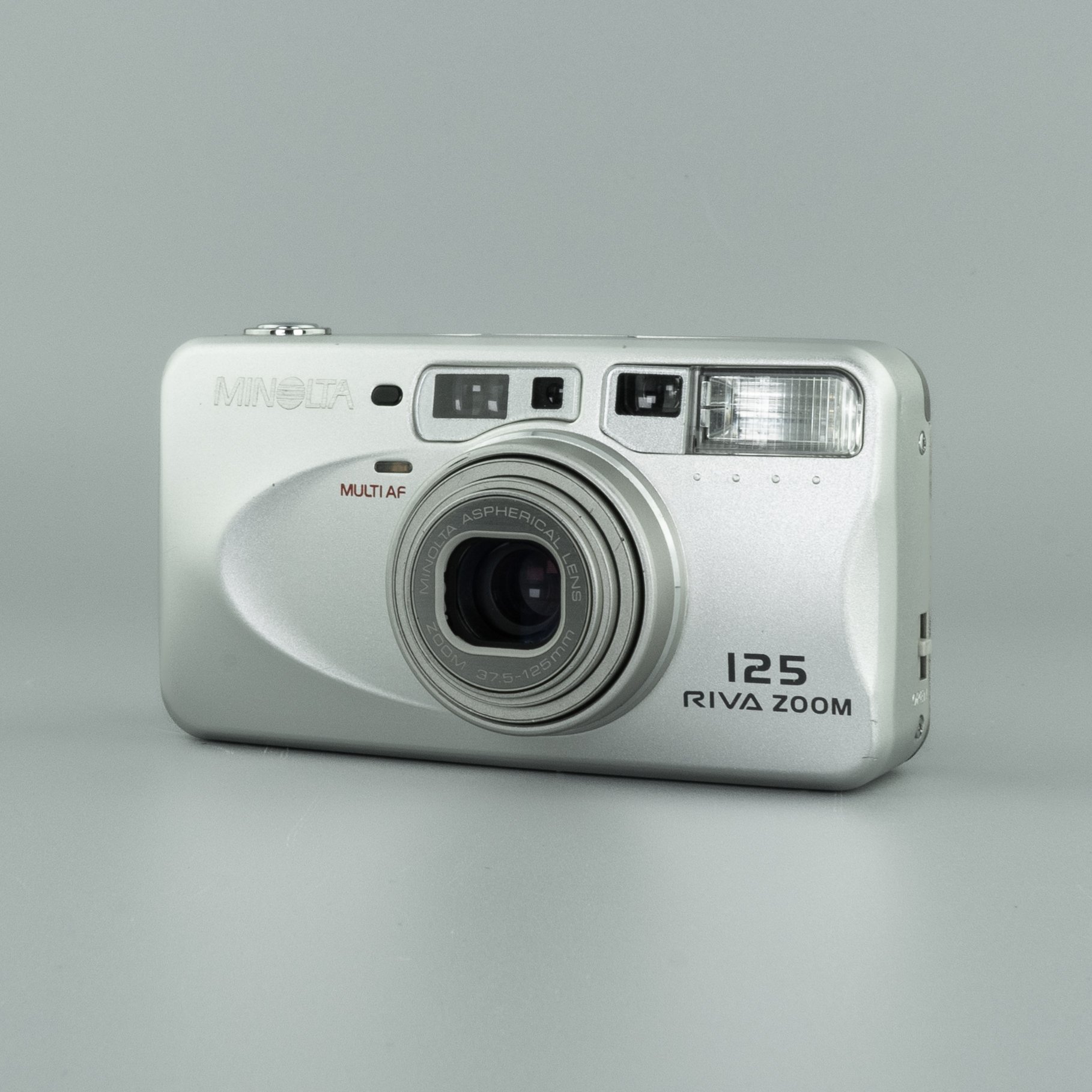 Minolta Riva Zoom 125 — LensFayre